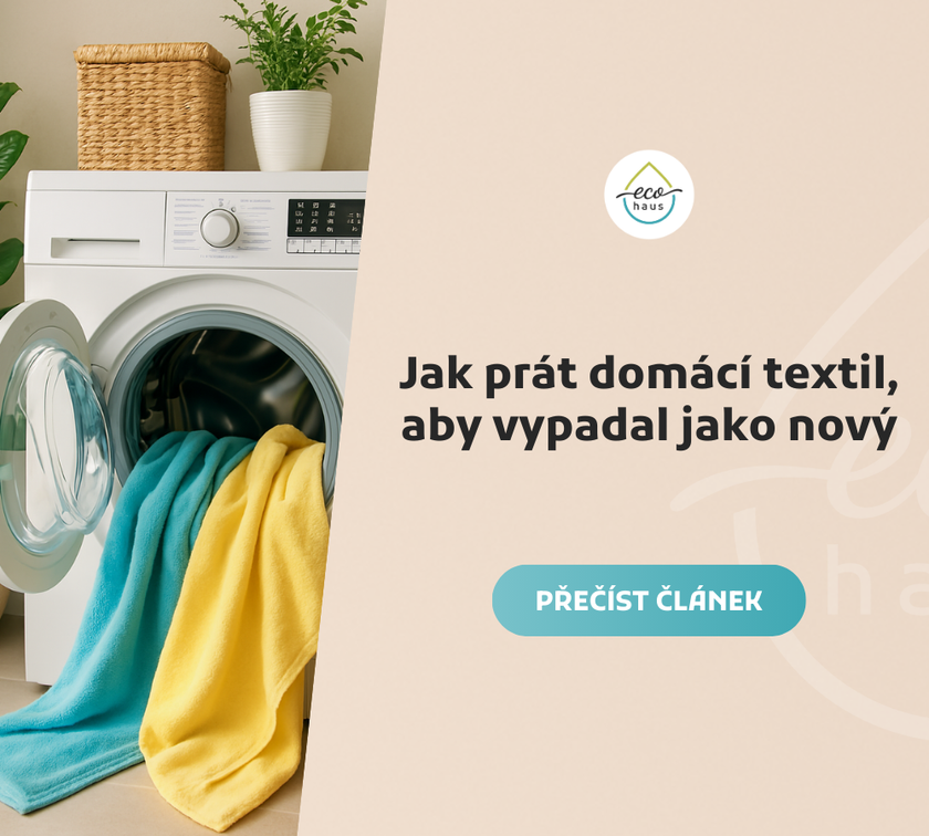 Obrázek s textem 'Jak prát domácí textil, aby vypadal jako nový?' na pozadí složených pletených a tkaných textilií v různých barvách, včetně béžové, červené a růžové. Obrázek má edukativní charakter a poskytuje rady pro správnou péči o domácí textil.