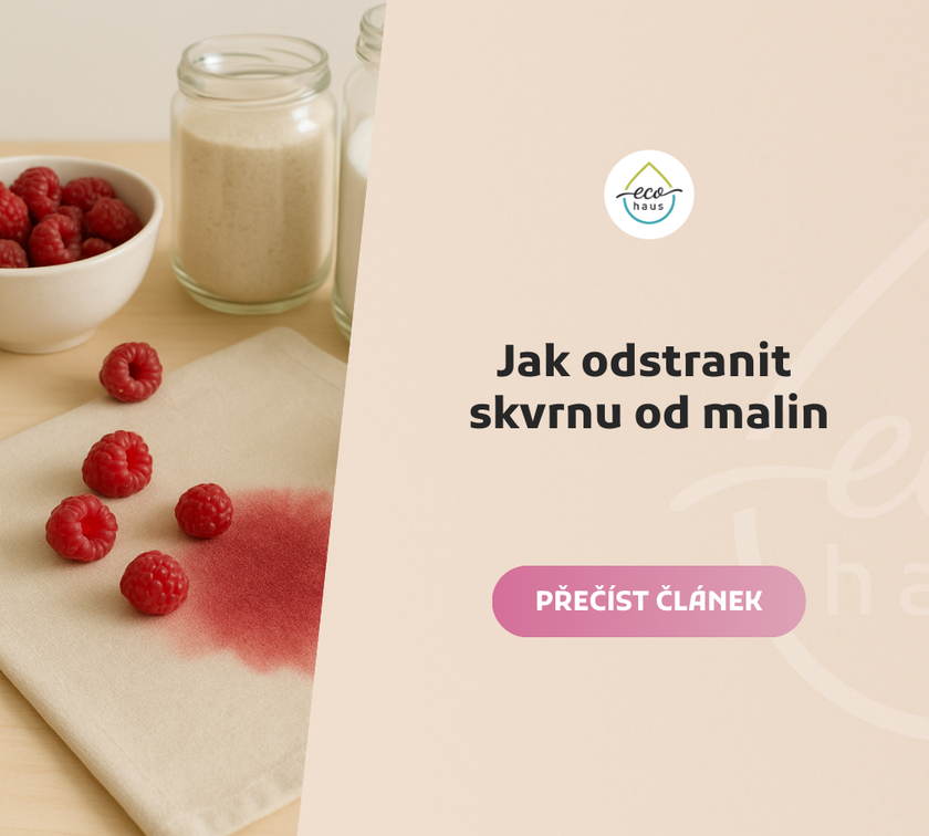 Skvrna od malin na béžovém ubrusu, kolem čerstvé maliny