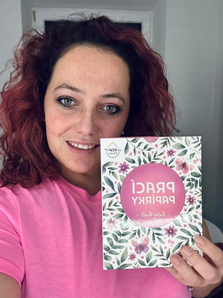 EcoHaus laundry sheets - test mix of 6 scents (a total of 30 washes) with a chance to win "Free laundry for a whole year."